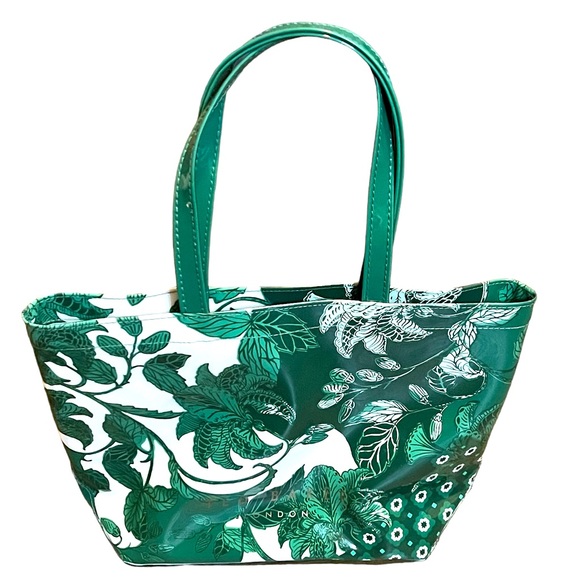 Ted Baker Handbags - Ted Baker London Rococo Small Icon Tote Bag Excellent Condition Green White